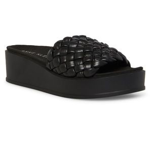 Anne Klein Vikki Slide Sandals. SIZE 9.5.